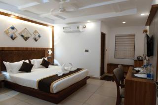 Townhouse Cochin Airport Formerly Skyluxe - 7