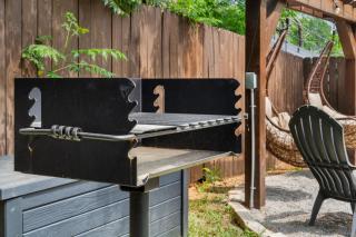 Stockyards- 4min Pet Friendly 3BR Luxe Gem - 3