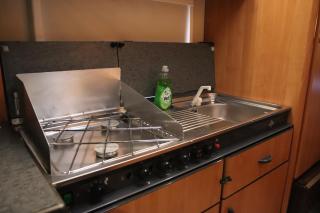 Full Service Caravan 3 - 4