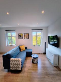 #22, Free parking, Self check-in, Perfect location for Katowice, Chorzow, and DTS, 3rd floor - no elevator - 8