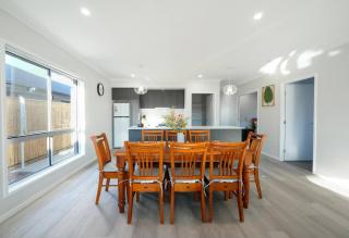 The Fresh Nest - Brand-New Home for Work & Rest - 9