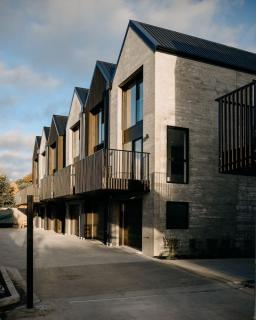 Luxury City Living New 3BR 3BA Townhouse - 0