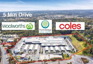 Brand New 5 Bedroom Park Ridge Family Home, Fast WIFI, Secure Parking - 6