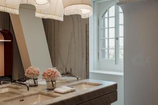 Grand Hotel LES TROIS ROIS - 2