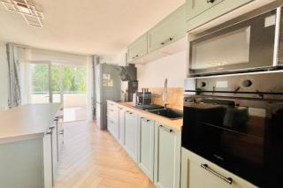 Bright apartment in Aytré for 4 people - 6