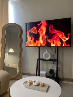 Percival's Sleek Spot - 0