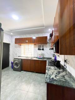 Luxurious 3BR Apartment 247 Power City views - 2