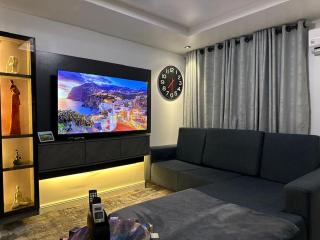 Luxurious Abuja Apartment with Private Entrance Central AC - 3
