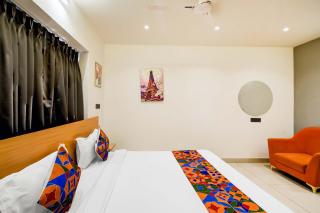 FabHotel Casa Grand - 4