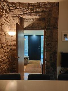 4Guest-2Bedroom-Wifi-Parking - 4