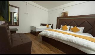 Shrigangalok hotel gangotri - 0