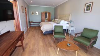 The Royal Hilltop - 1