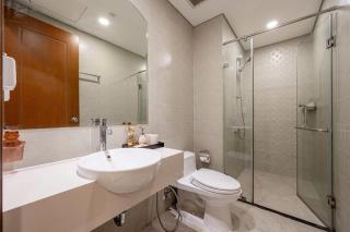 Sát toà Landmark 81, 1PN, đủ tiện ích 5 sao - 1