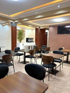 Kalu Hotel - 1