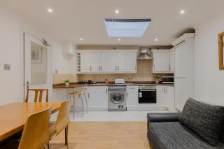 Brilliantly Located 1BDR Flat in Central London - 5
