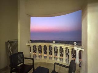 FIRST CLASS Studio Panoramic Sea Views - 7