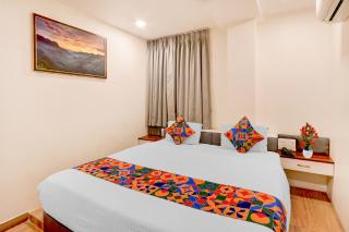 FabHotel Radha Rani Residency - 9