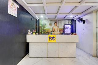 FabHotel Radha Rani Residency - 8