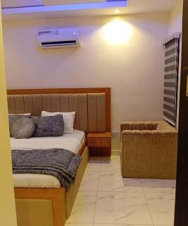 Less2More Luxury Suites - 2