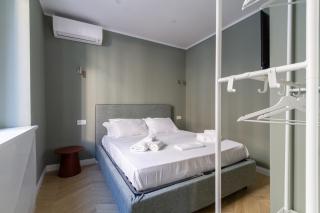 Shopping District - Central Station - Two Room - 4