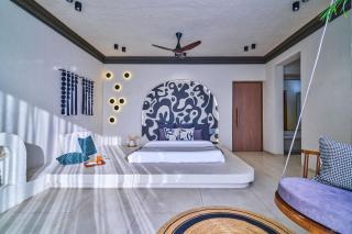 SaffronStays Elysian Retreat - 5BHK Luxury Villa in Alibaug with Pool, Jacuzzi, Lawn & Bonfire - 7