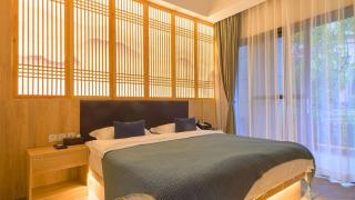 Heinemanns Guest House With Jacuzzi Local Family vibes - 4