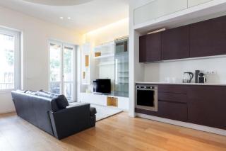 Luxury in the center of the city- 5 min to Duomo - 8