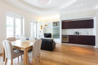 Luxury in the center of the city- 5 min to Duomo - 7