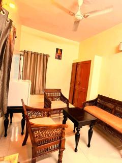 Hotel Classic Inn - 2