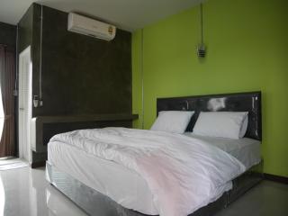 Green Garden Place - 1