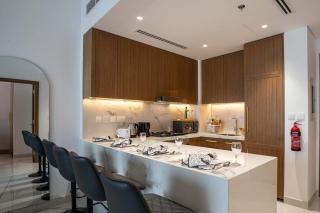 Airstay - Modern 1BR - Pool Views - Azizi 61 - Monthly Offer Available - 8