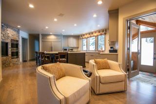 RMR: Sublette Ridge Ski Lodge in Teton Village - 3