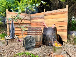 Tŷ Ni Tiny Houses - 1