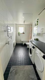 Cozy Stay -3 mins from Kallhäll Station - 3