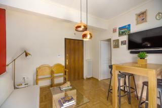 Urban Νest in Athens next to Caravel - 1