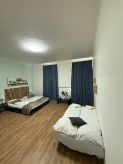 Amazing 2BR Apartment Free WIFI, Smart TV, Very Central - 0