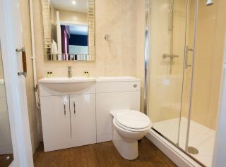 The Beaufort, Raglan - 6