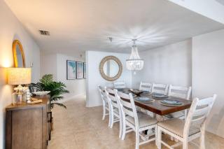 Paradise on the Beach Pool Stunning Views - 2