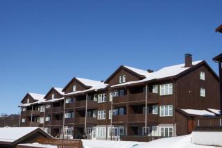 Stylish 4-Bedroom Apartment with Mountain Views! - 4
