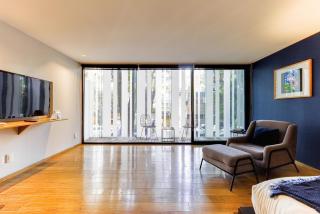 Capitalia Refined Design in an Ideal Location - 9