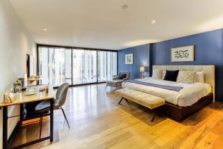 Capitalia Refined Design in an Ideal Location - 5