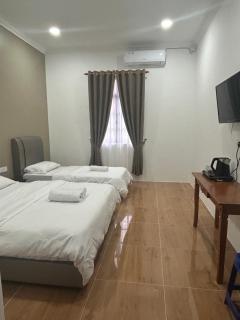 MY QALBU Beach Inn - 9