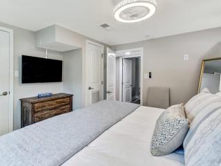 Beachside Villa Unit 2 - 2