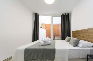 Regency IV - Ferga Suites - 9