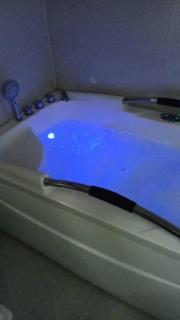 ScattHomes Lekki With Swimming Pool, PS5, Gym, Jacuzzi, Free Wifi and many more - 9