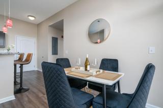 Private Room Downtown INDYy - 5