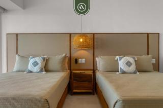Luxury 4 BR Condo Amazing Views - Beach - Pools - 4