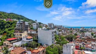 New 1 BR Condo - Rooftop Pool - Oceanview - 2