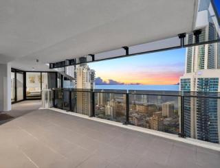 Sub-Penthouse Dream in Circle on Cavill - Hosted by Coastal Letting Co. - 7