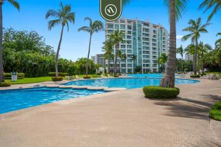 Stylish 2 BR Condo - Pools - Golf - Membership - 3